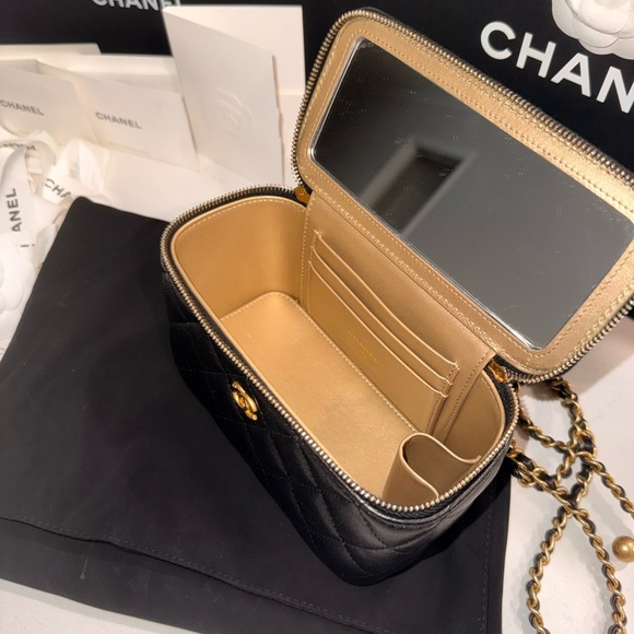 CHANEL Black Quilted Leather Mini Camera Crossbody with Gold Chain - Picture 4 of 6